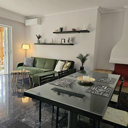 Modern Garden View Apt In Voula, Athens - Luxe 외부 사진