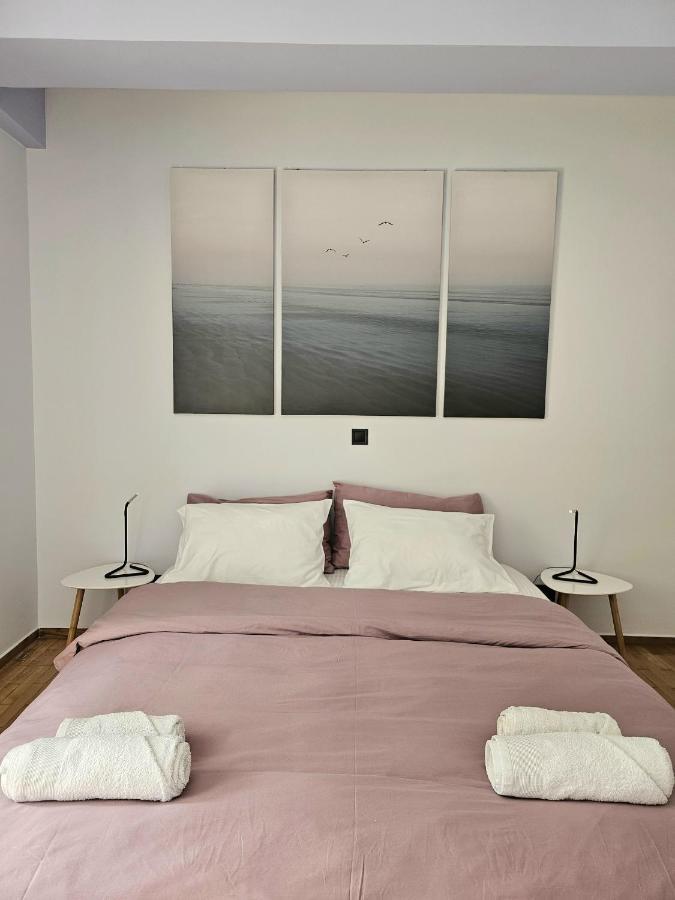 Modern Garden View Apt In Voula, Athens - Luxe 외부 사진