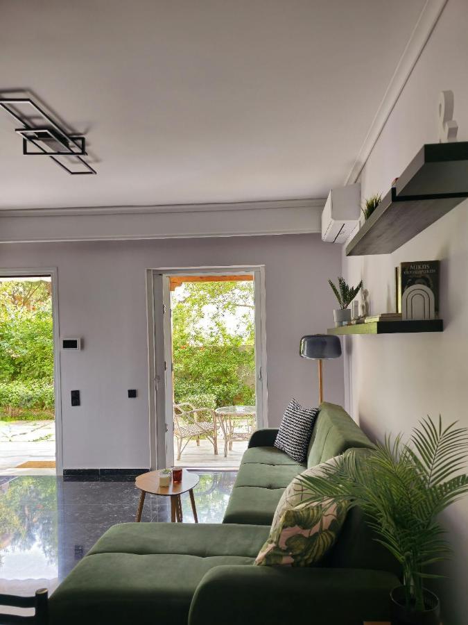 Modern Garden View Apt In Voula, Athens - Luxe 외부 사진